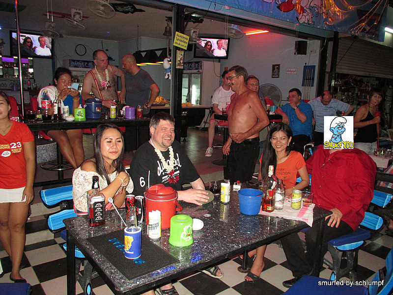 2014-06-27 Smurf Bar