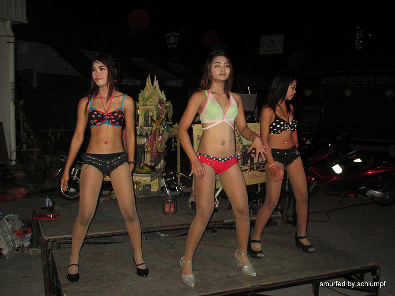 2014-06-27 Smurf Bar