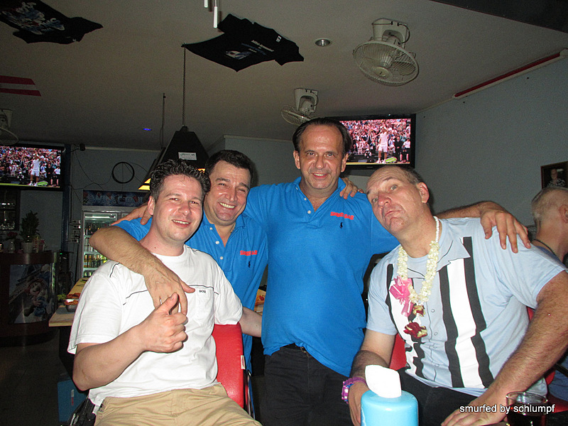 2014-06-27 Smurf Bar