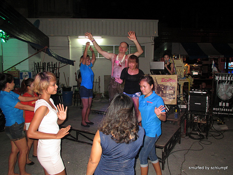 2014-06-27 Smurf Bar