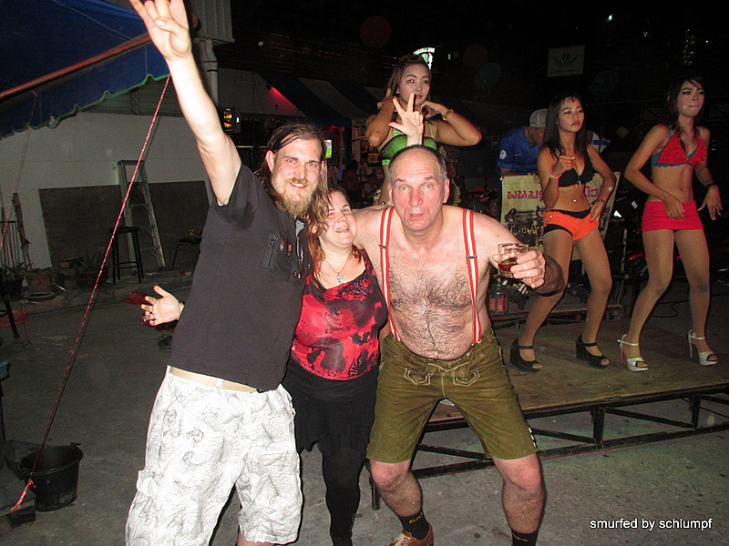 2014-06-27 Smurf Bar