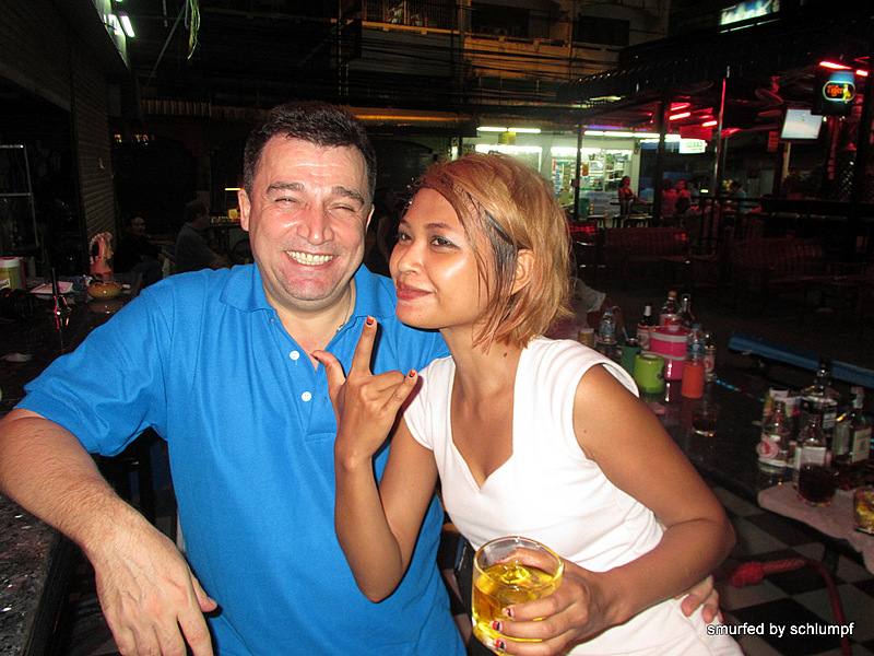 2014-06-27 Smurf Bar