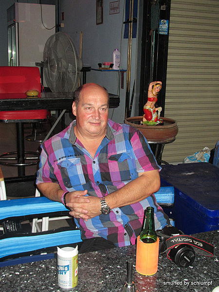 2014-06-29 Smurf Bar