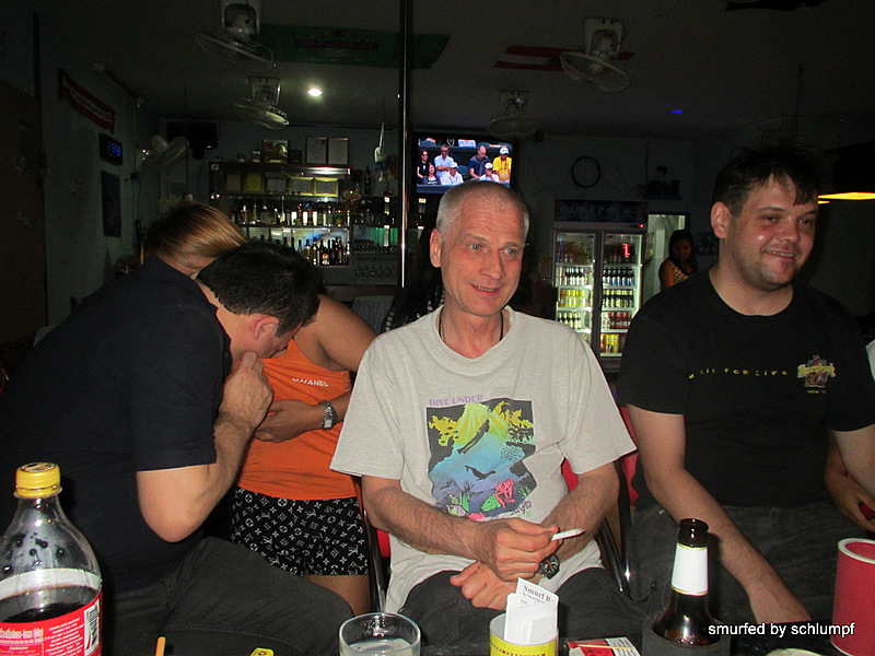 2014-07-02 Smurf Bar