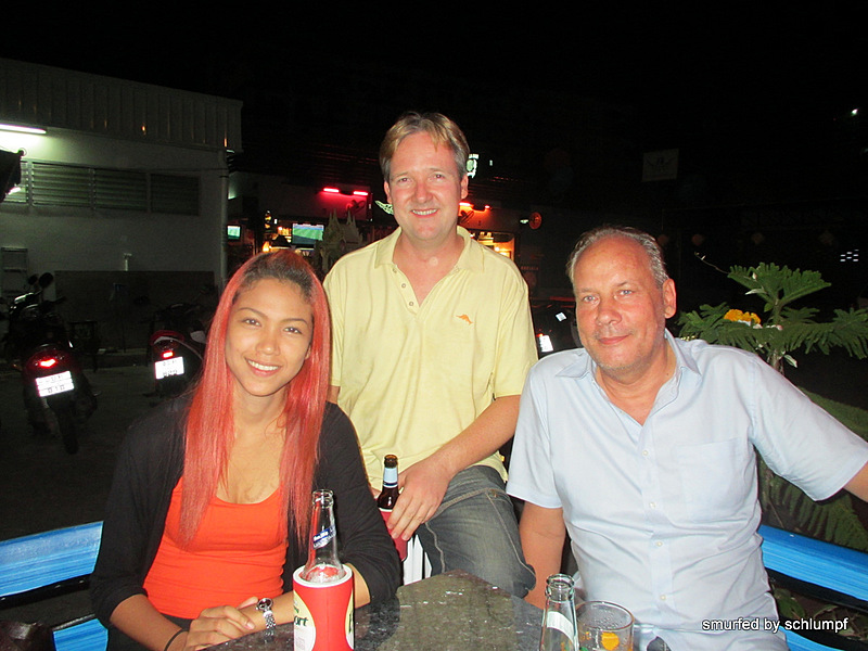 2014-07-04 Smurf Bar