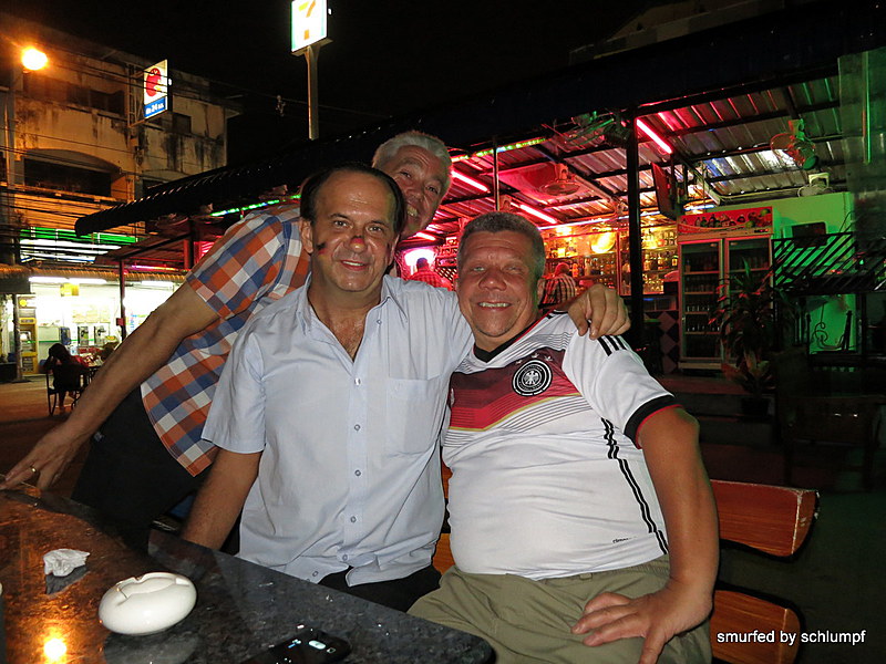 2014-07-08 Smurf Bar