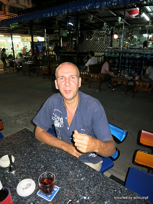 2014-07-10 Smurf Bar