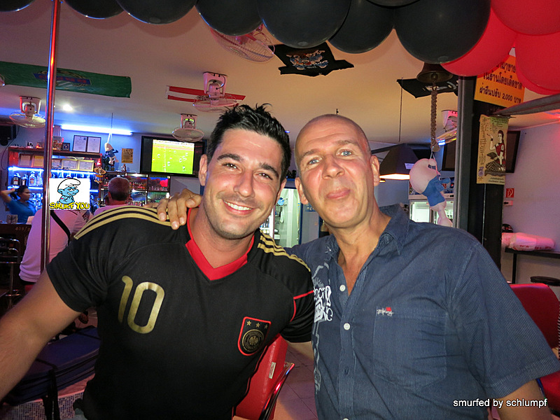 2014-07-13 Smurf Bar