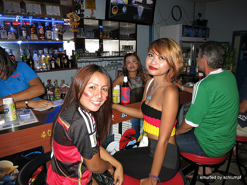 2014-07-13 Smurf Bar