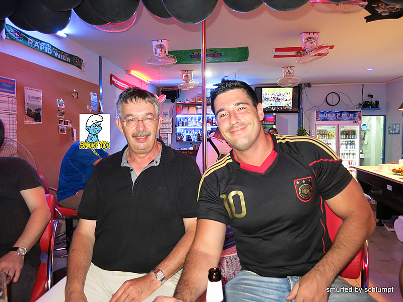 2014-07-13 Smurf Bar