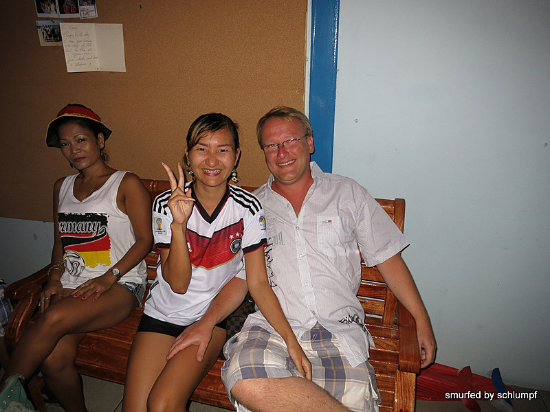 2014-07-13 Smurf Bar