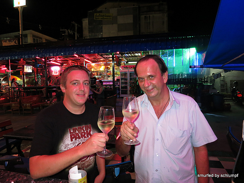 2014-07-17 Smurf Bar