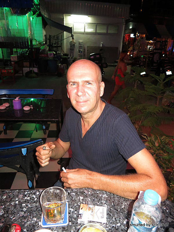 2014-07-22 Smurf Bar