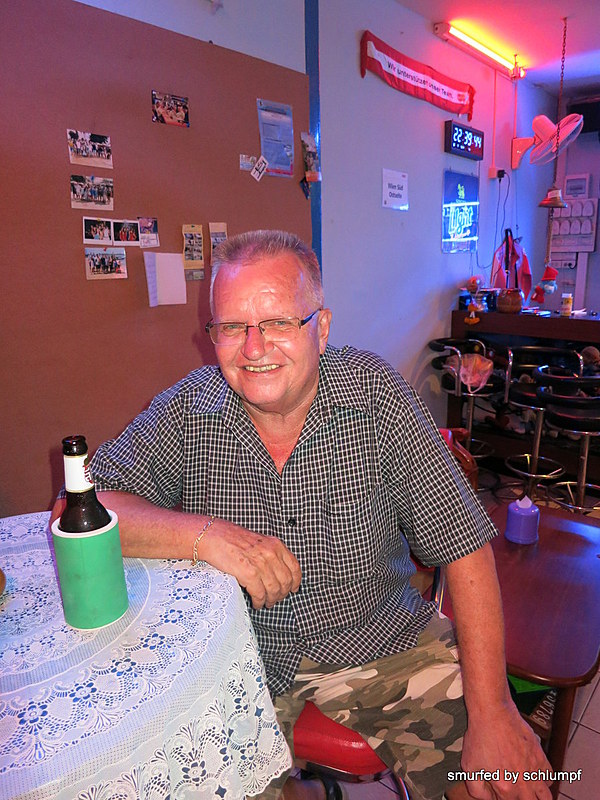2014-07-25 Smurf Bar