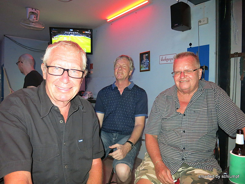 2014-07-25 Smurf Bar