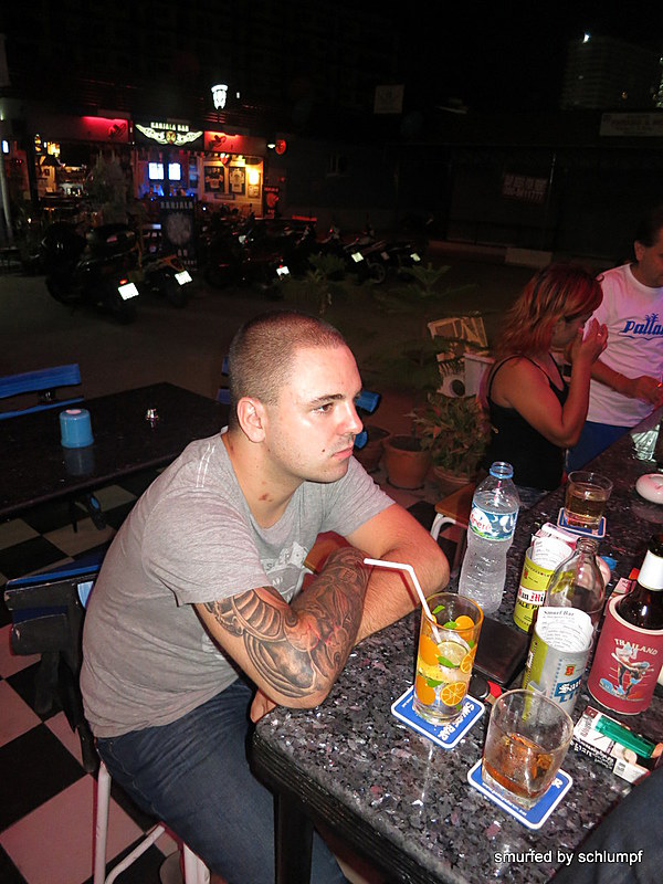 2014-07-30  Smurf Bar