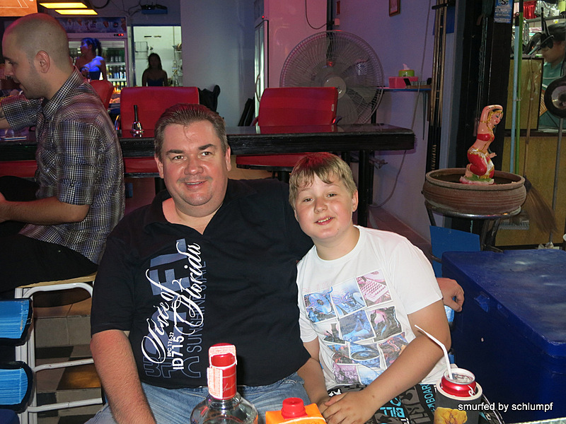 2014-08-01  Smurf Bar