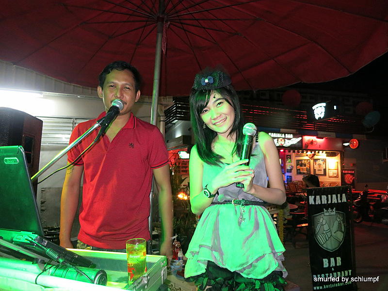 2014-08-01  Smurf Bar