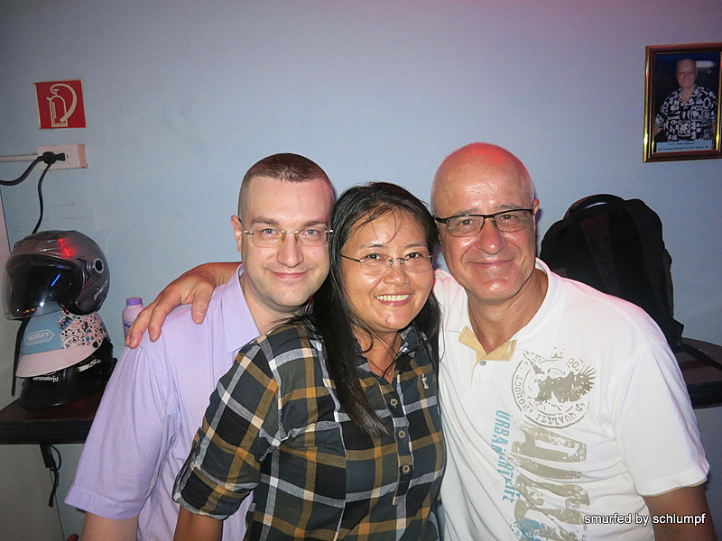 2014-08-01  Smurf Bar