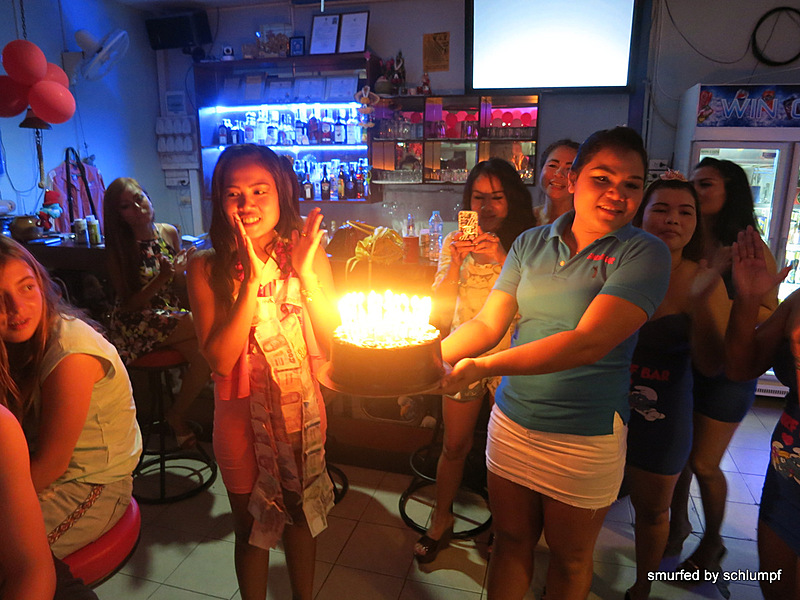 2014-08-01  Smurf Bar