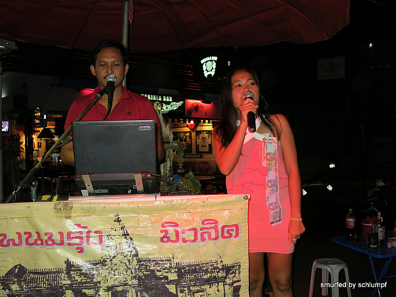 2014-08-01  Smurf Bar