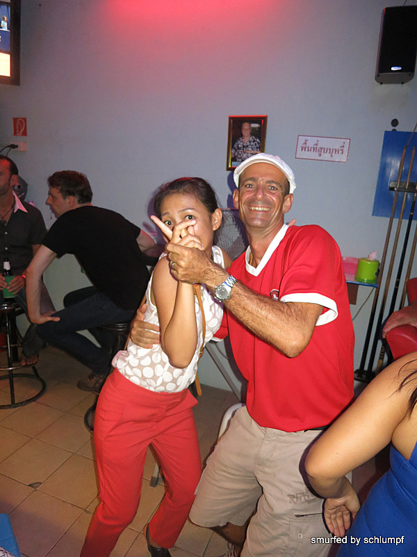 2014-08-01  Smurf Bar