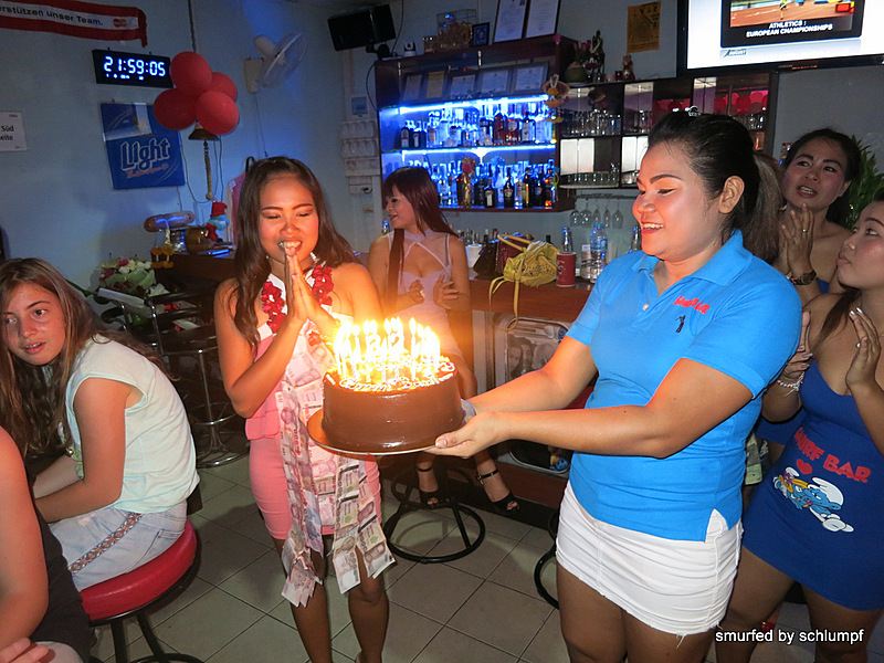 2014-08-01  Smurf Bar