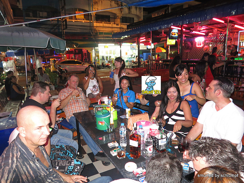 2014-08-01  Smurf Bar