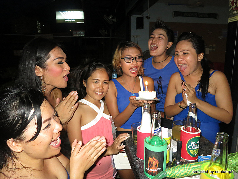 2014-08-01  Smurf Bar