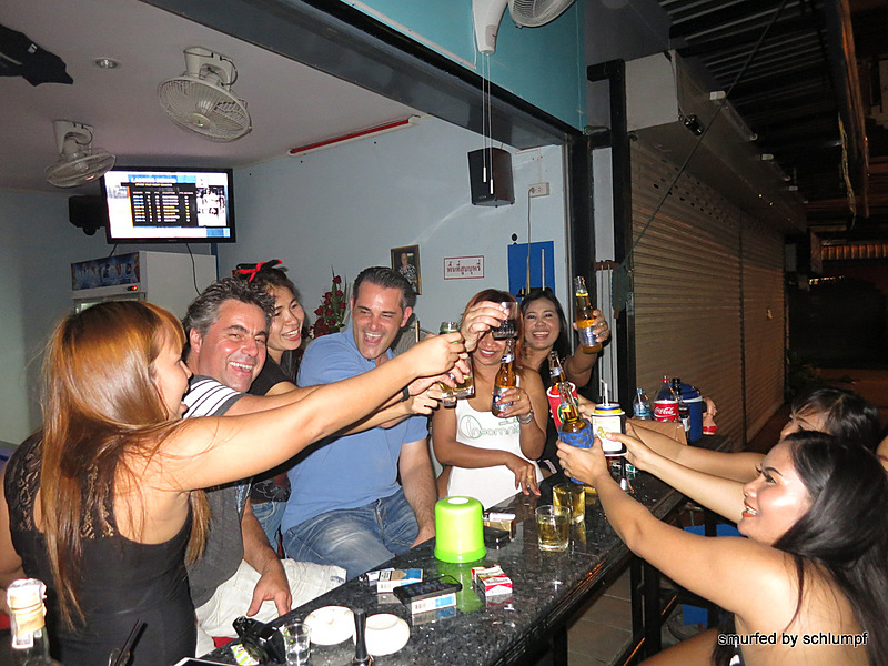 2014-08-02  Smurf Bar