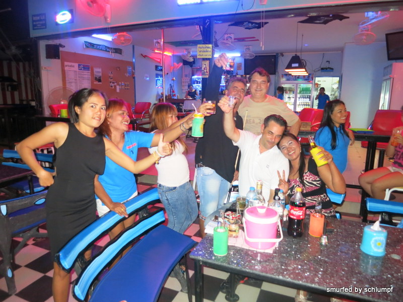 2014-08-04  Smurf Bar