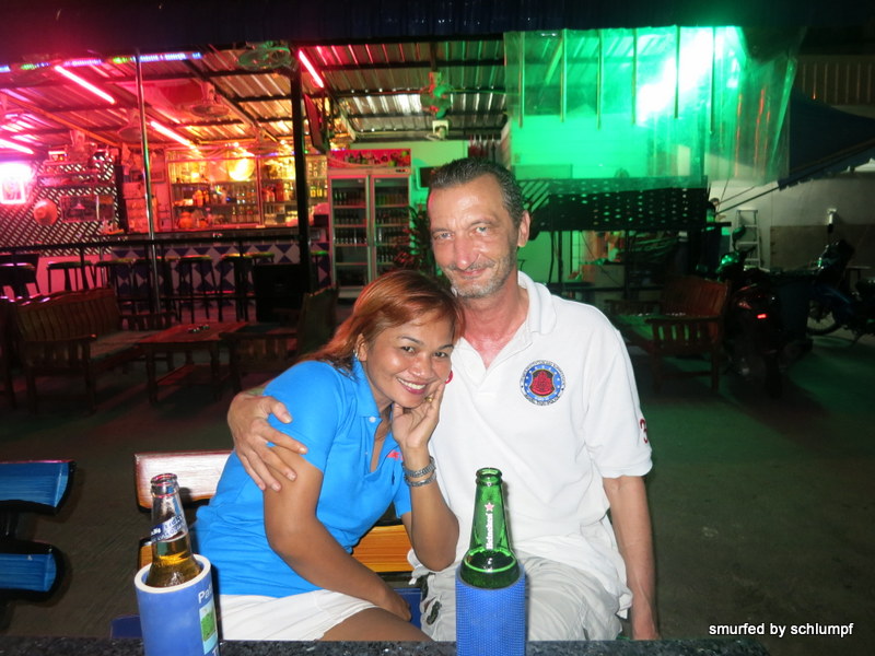 2014-08-04  Smurf Bar