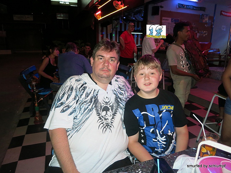 2014-08-09  Smurf Bar