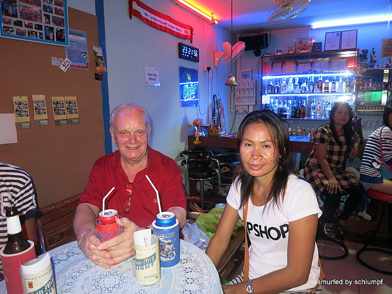 2014-08-09  Smurf Bar