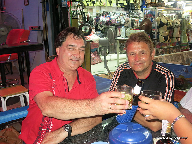 2014-08-09  Smurf Bar