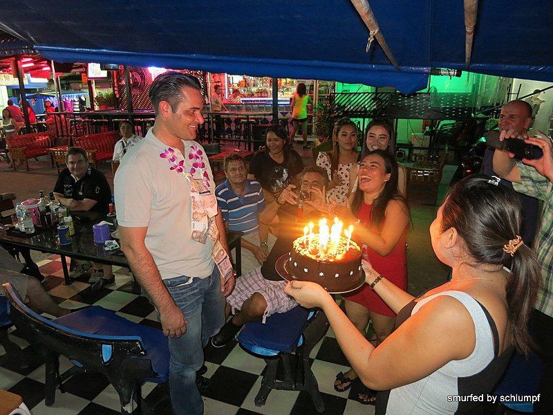 2014-08-10  Smurf Bar