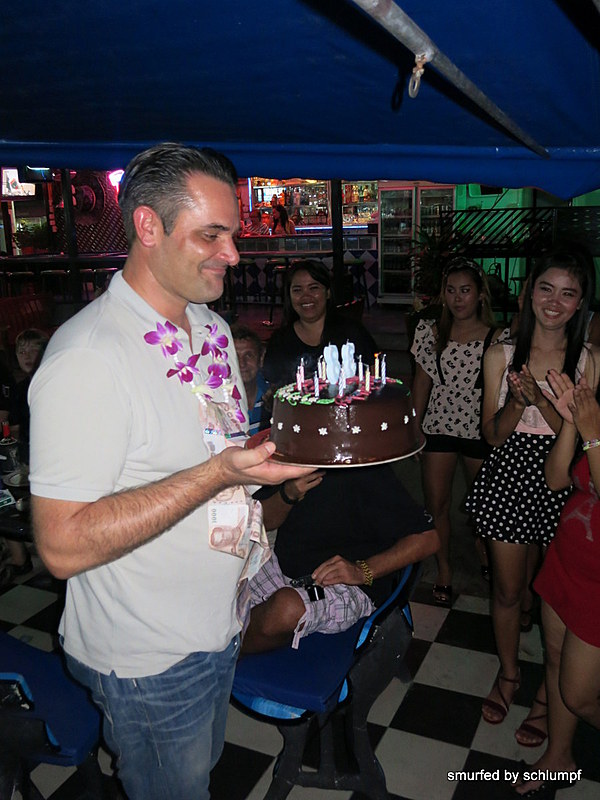 2014-08-10  Smurf Bar