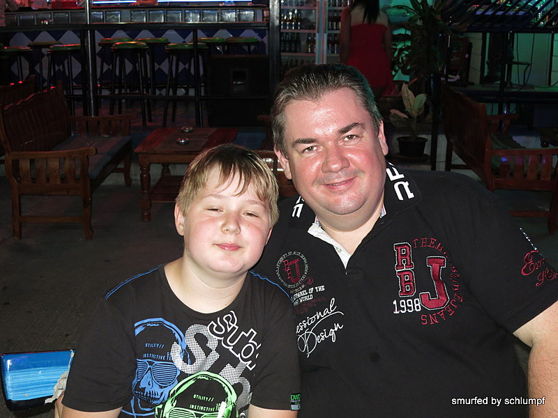 2014-08-10  Smurf Bar