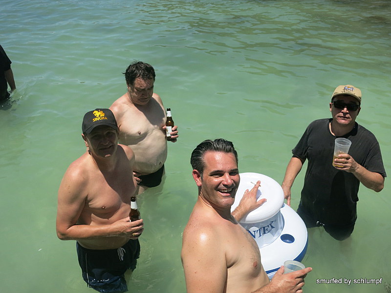 2014-08-11  Smurf Bar