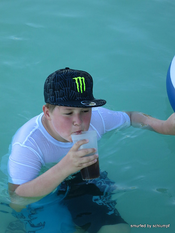 2014-08-11  Smurf Bar