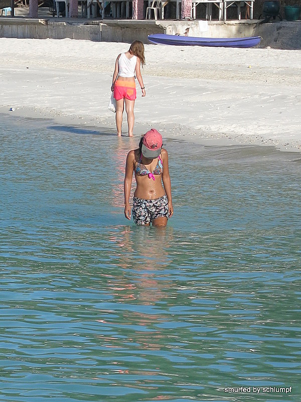 2014-08-11  Smurf Bar