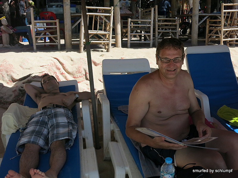 2014-08-11  Smurf Bar