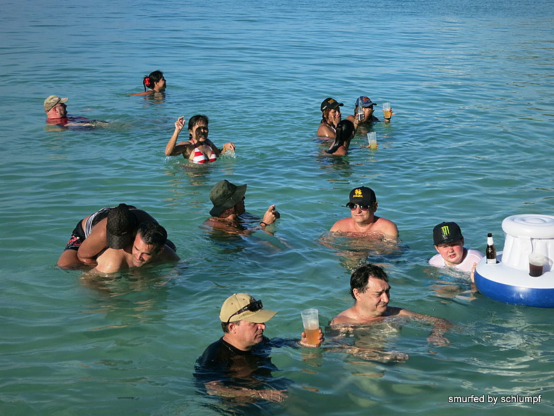 2014-08-11  Smurf Bar