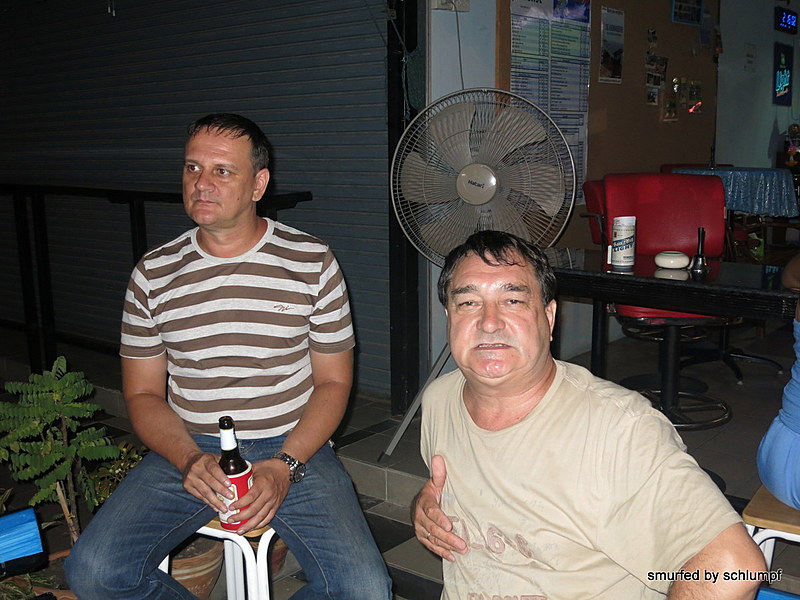 2014-08-12  Smurf Bar