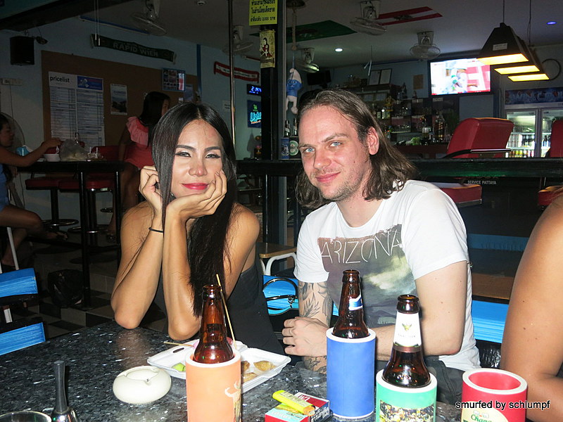 2014-08-12  Smurf Bar