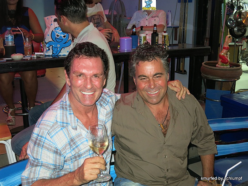 2014-08-14  Smurf Bar