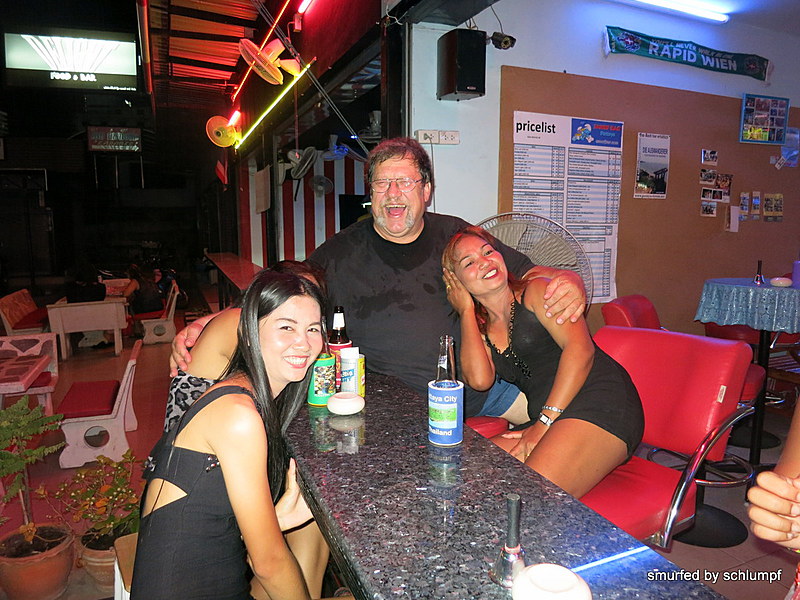 2014-08-14  Smurf Bar