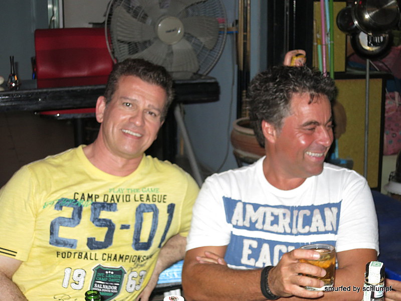 2014-08-15  Smurf Bar