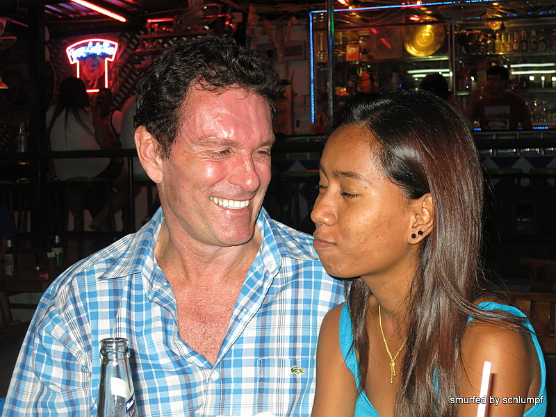 2014-08-15  Smurf Bar