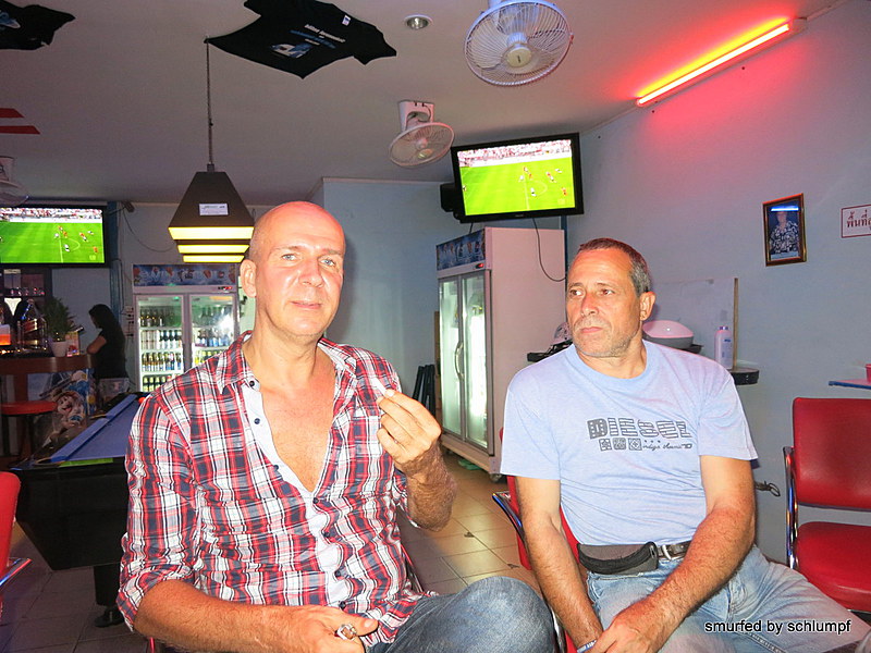 2014-08-15  Smurf Bar